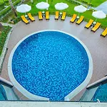 Justiniano Park Conti