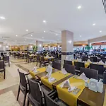 Justiniano Park Conti Feriested 4*