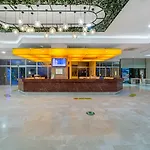Justiniano Park Conti 4* Okurcalar
