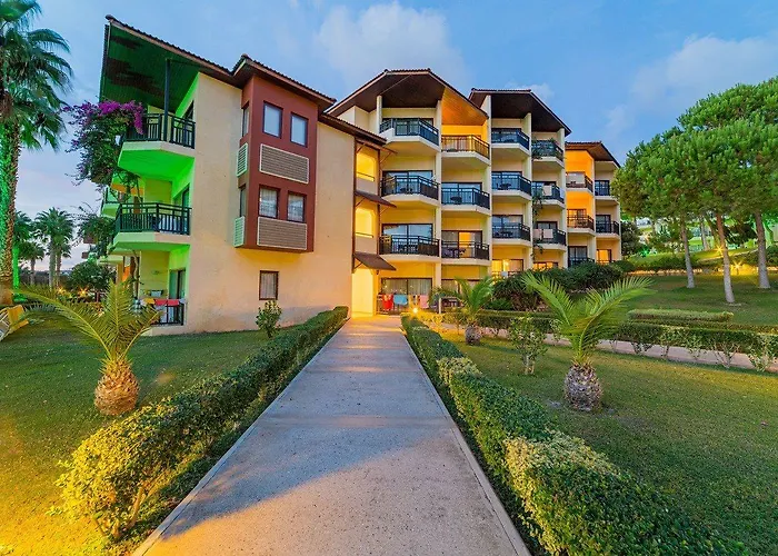 Justiniano Park Conti Üdülőközpont