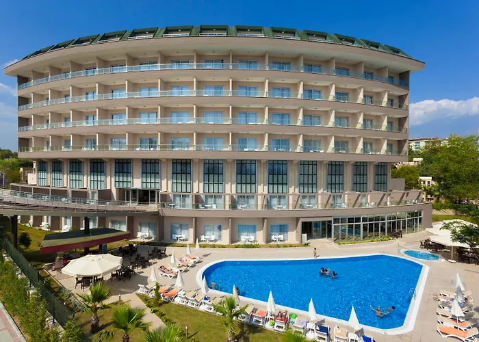 Justiniano Park Conti Okurcalar