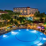 Justiniano Park Conti 4* Okurcalar