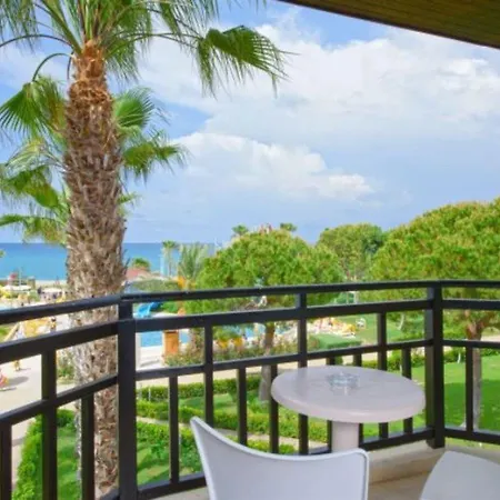 Justiniano Club Park Conti Complex Okurcalar
