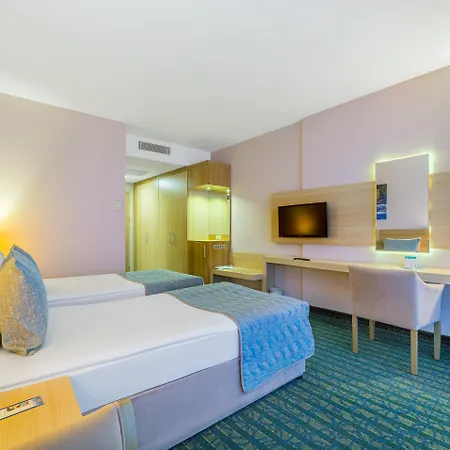 Justiniano Club Park Conti リゾート 4*