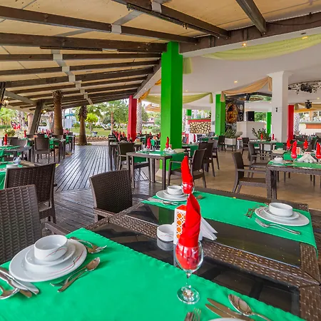 Justiniano Club Park Conti Okurcalar