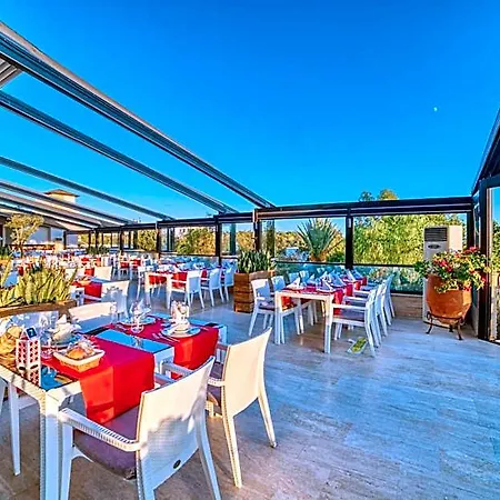 Justiniano Park Conti Rezort