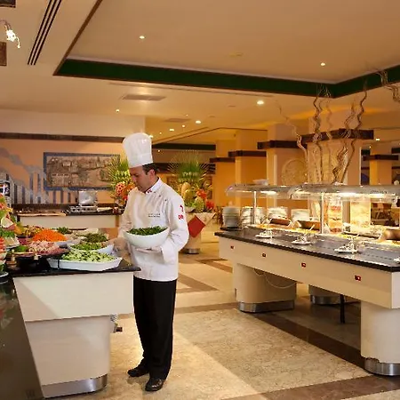 Justiniano Club Park Conti 4* オクルカラール