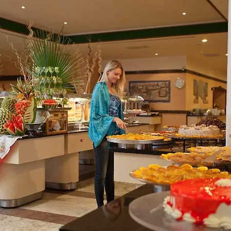 Complex Justiniano Club Park Conti 4*