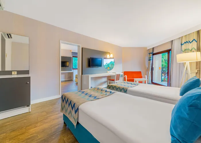 Resort Justiniano Park Conti